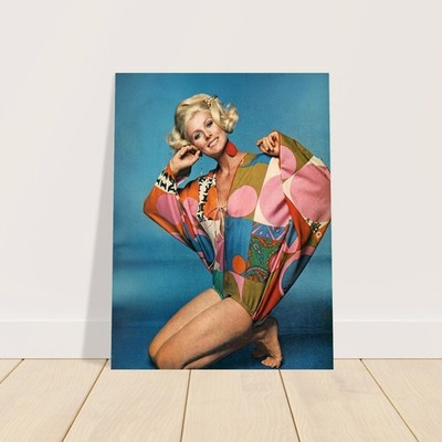 Cosmopolitan March 1969 Cover Poster – Helen Gurley Brown 2
