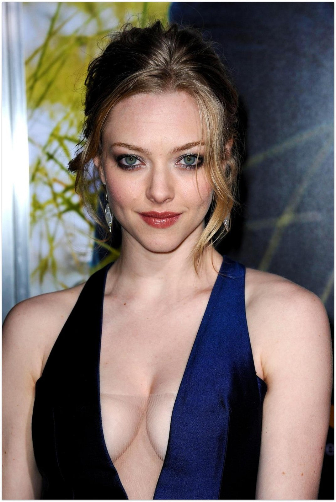 Amanda Seyfried Poster Celebrity Cinema Actor Artist Wall Art Home Decor Photo