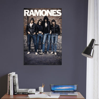 ff63a955-002a-426b-a8a6-b2fea68d5cba